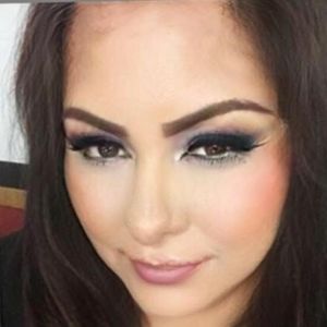 Meet your Posher, Marina